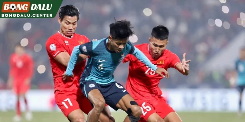 Đội hình ra sân từ 2 tuyển