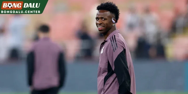 Arsenal gặp trở ngại ở thương vụ Vinicius Jr