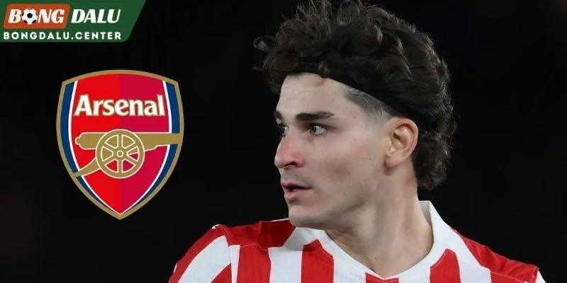 Arsenal ở tình thế khá thuận lợi để có được Alvarez