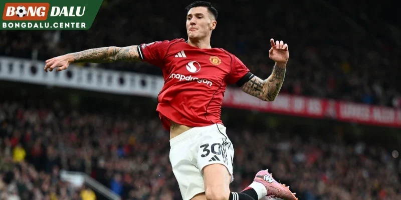 Bayern Munich theo đuổi Sesko, MU đứng trước bài toán giữ “số 9”