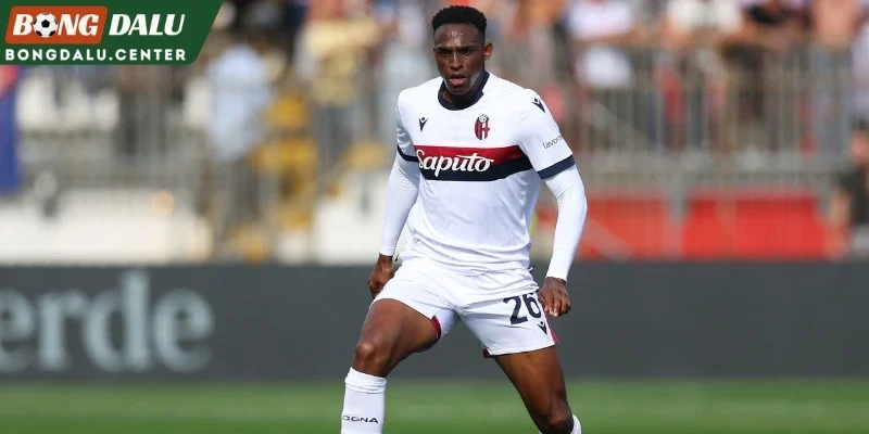 Jhon Lucumi - Mảnh ghép được Manchester United săn đón