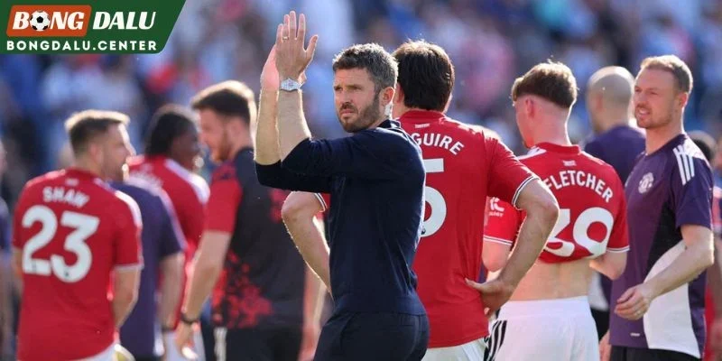 Những sai lầm khiến Carrick và MU trả giá đắt trước Hull City