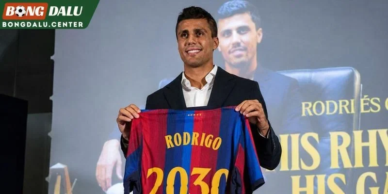 Rodri chọn Barca thay vì Real Madrid, Mourinho tiết lộ lý do thương vụ đổ vỡ