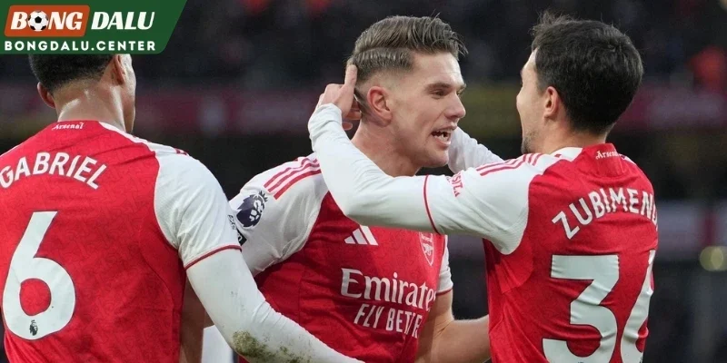 Arsenal thiếu hụt nhân tài bên cánh trái