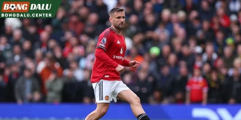 Carrick tiết lộ tình hình thể lực của Luke Shaw