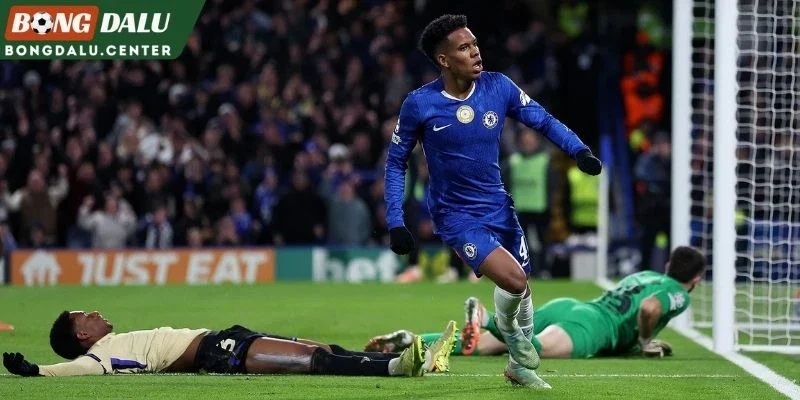 Estevao đứng trước bước ngoặt lớn tại Stamford Bridge