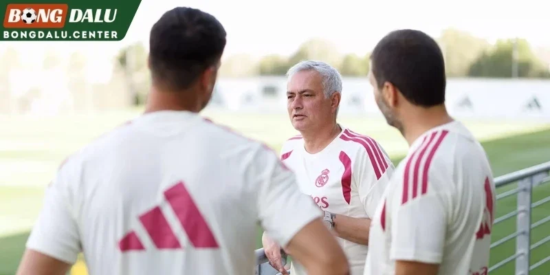 Lịch thi đấu sẽ là thử thách cho Mourinho và Real Madrid