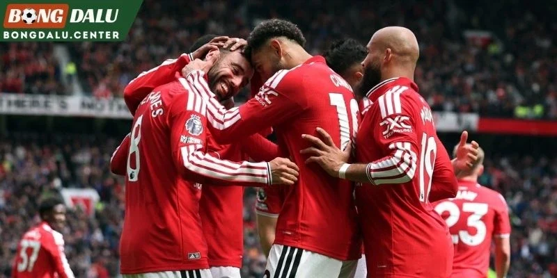 Manchester United công bố lực lượng dự Premier League